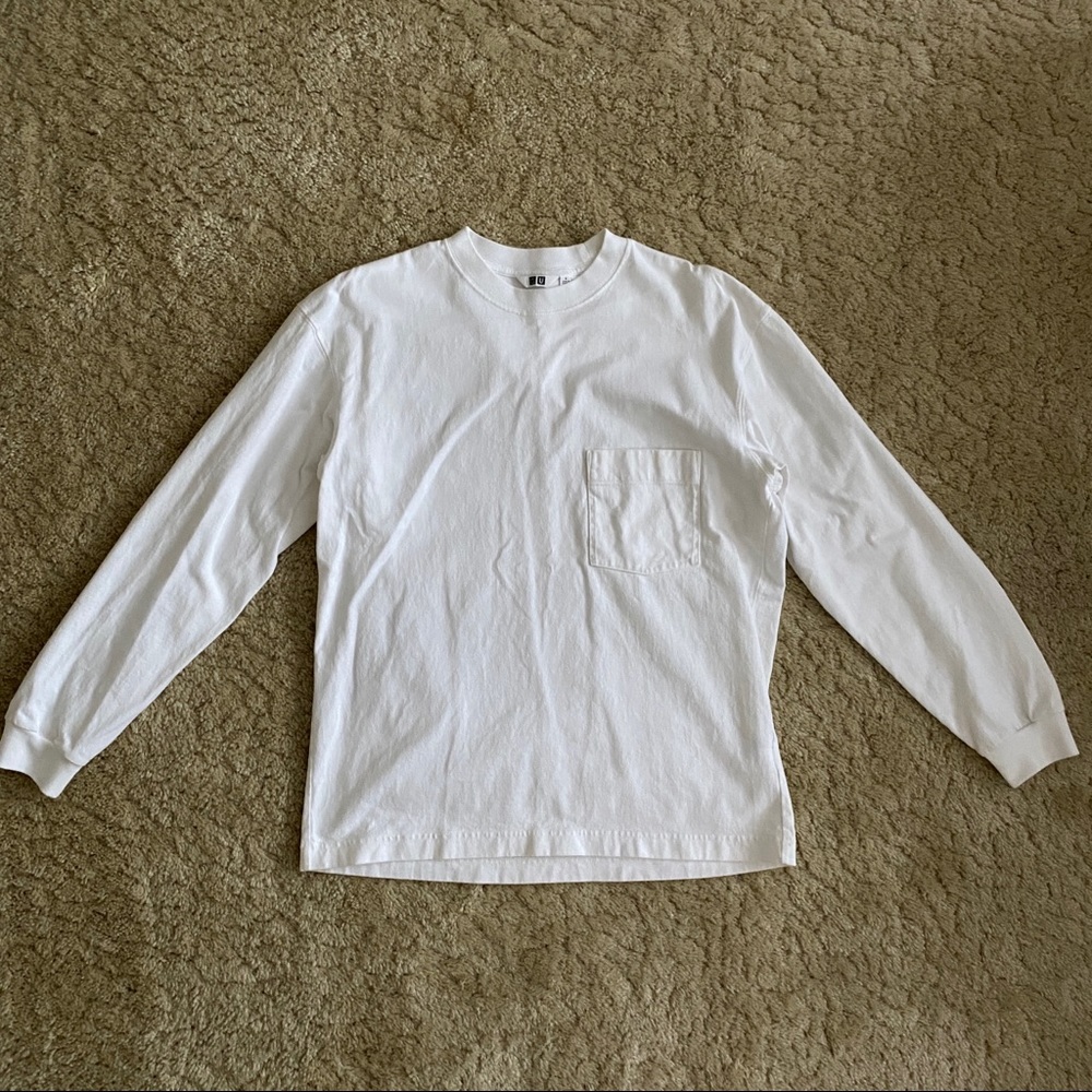Uniqlo Men’s Long Sleeve White T-Shirt Size Small